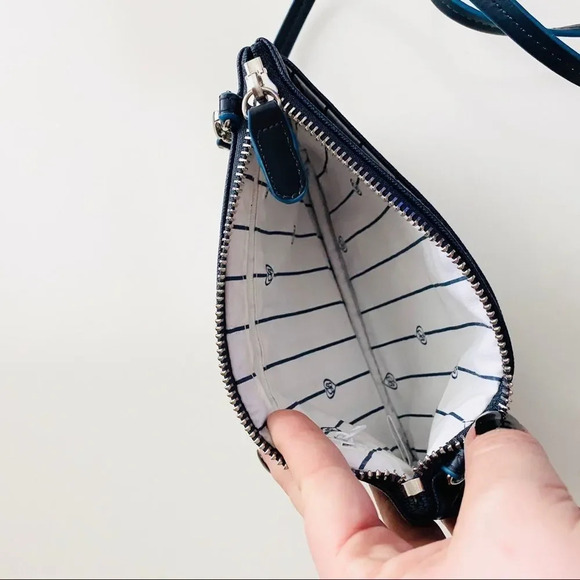 NWOT Brighton Heart Crossbody - Picture 5 of 5